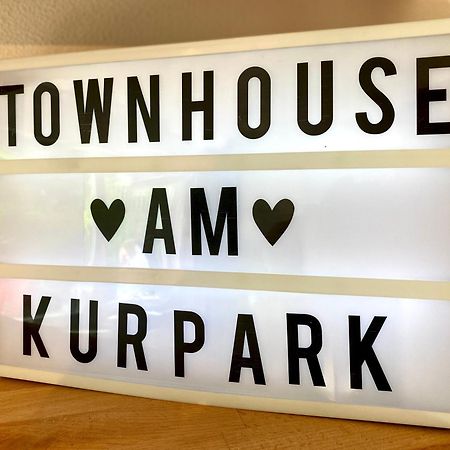 Townhouse Am Kurpark - Top Bewertet Von Familien! Ruhig, Zentral - Mit Terrasse, Parkplatz, Wallbox, Grill, Und Inklusive Waeschepaket 브라운라제 외부 사진